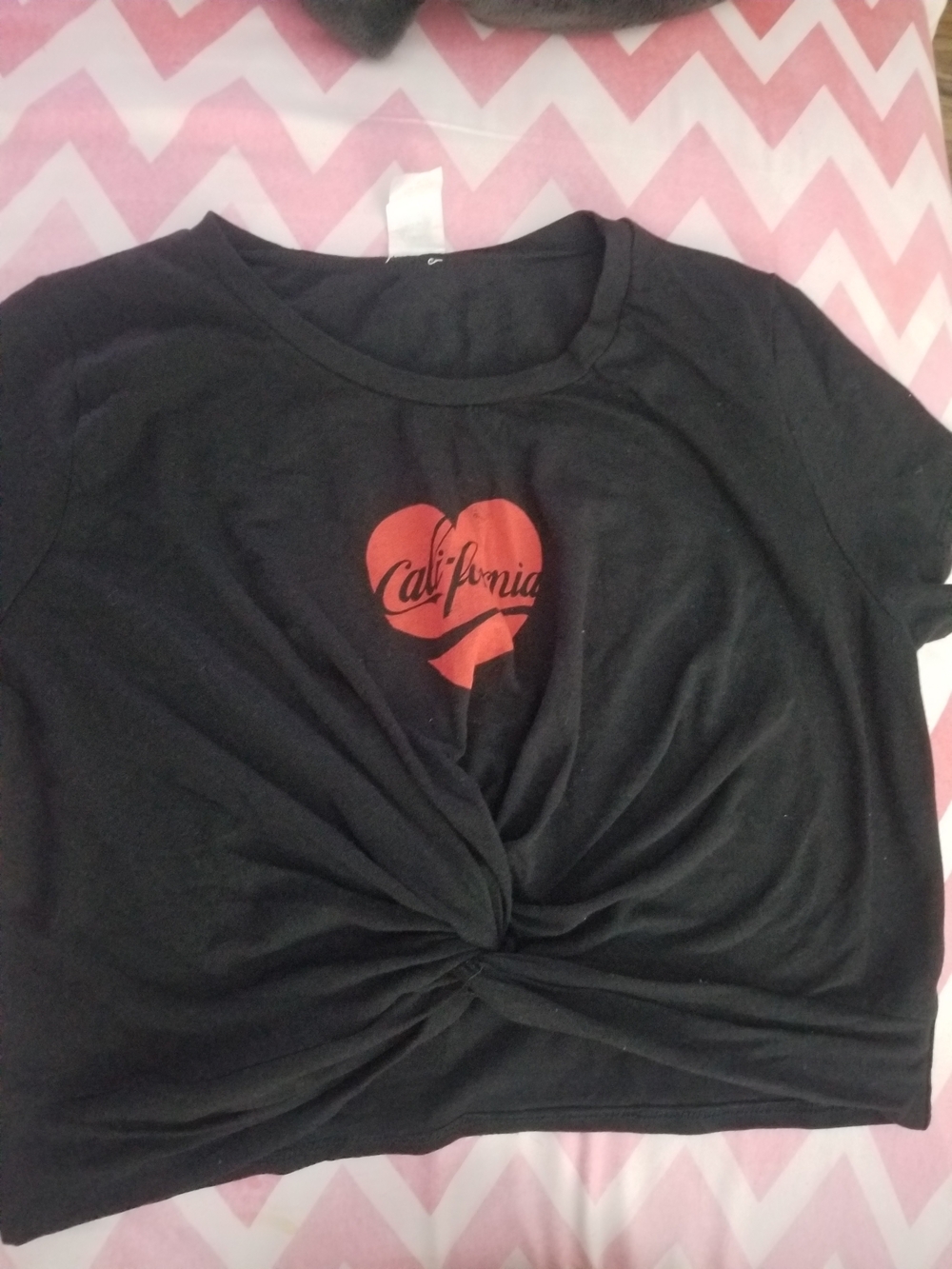 Black Cropped Twist Front Tee with Red 'California' Heart Graphic
